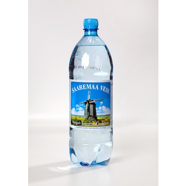 SAAREMAA Vesi 1,5l (gaseeritud, pet) kamp. lava